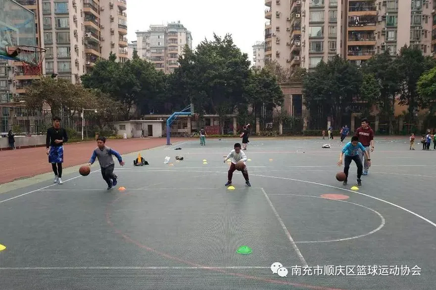 如何制定一个系统的篮球训练总结计划?_0